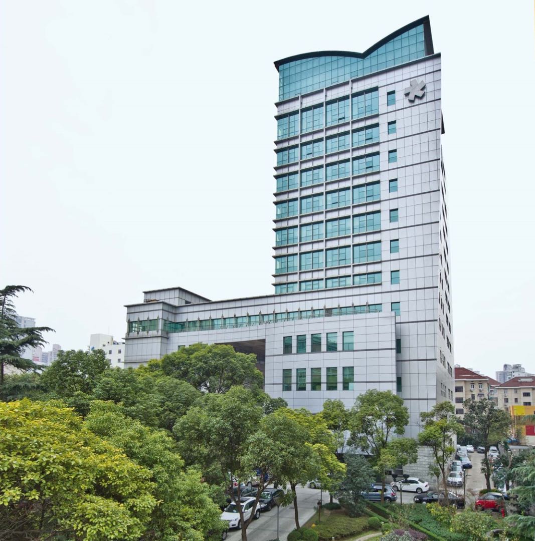 上海長(zhǎng)寧區(qū)中山公園5-7元寫(xiě)字樓招商，靈活辦公新選擇